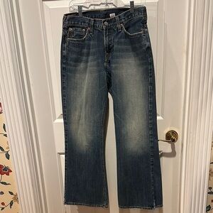 Abercrombie & Fitch Men's 1892 Blue Flare Jeans with zippered front 30x32